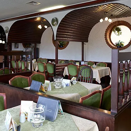 Zum Wikinger Hotel Neßmersiel