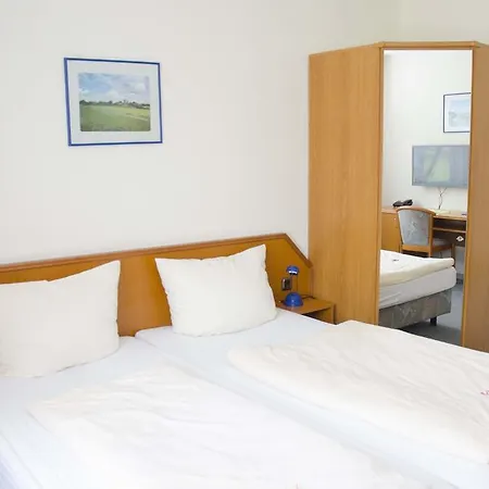 Zum Wikinger Hotel Neßmersiel